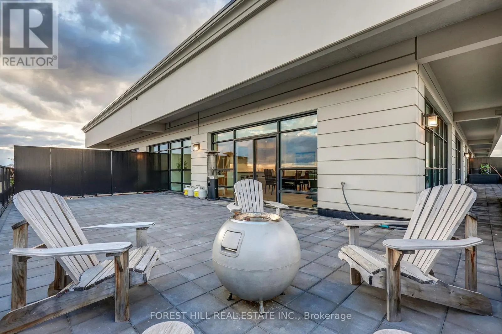 1005 - 460 CALLAWAY ROAD, #1005