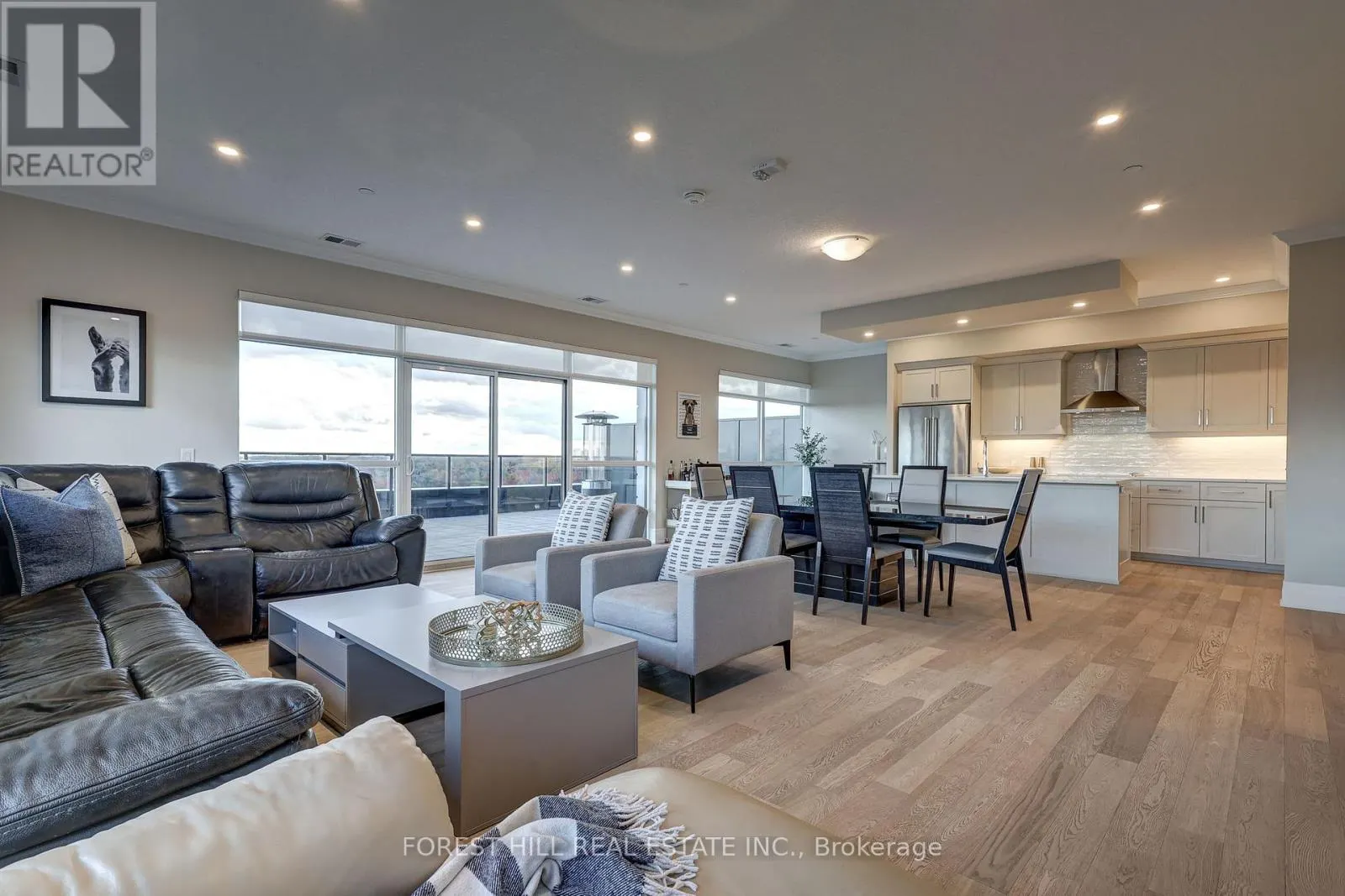 1005 - 460 CALLAWAY ROAD, #1005