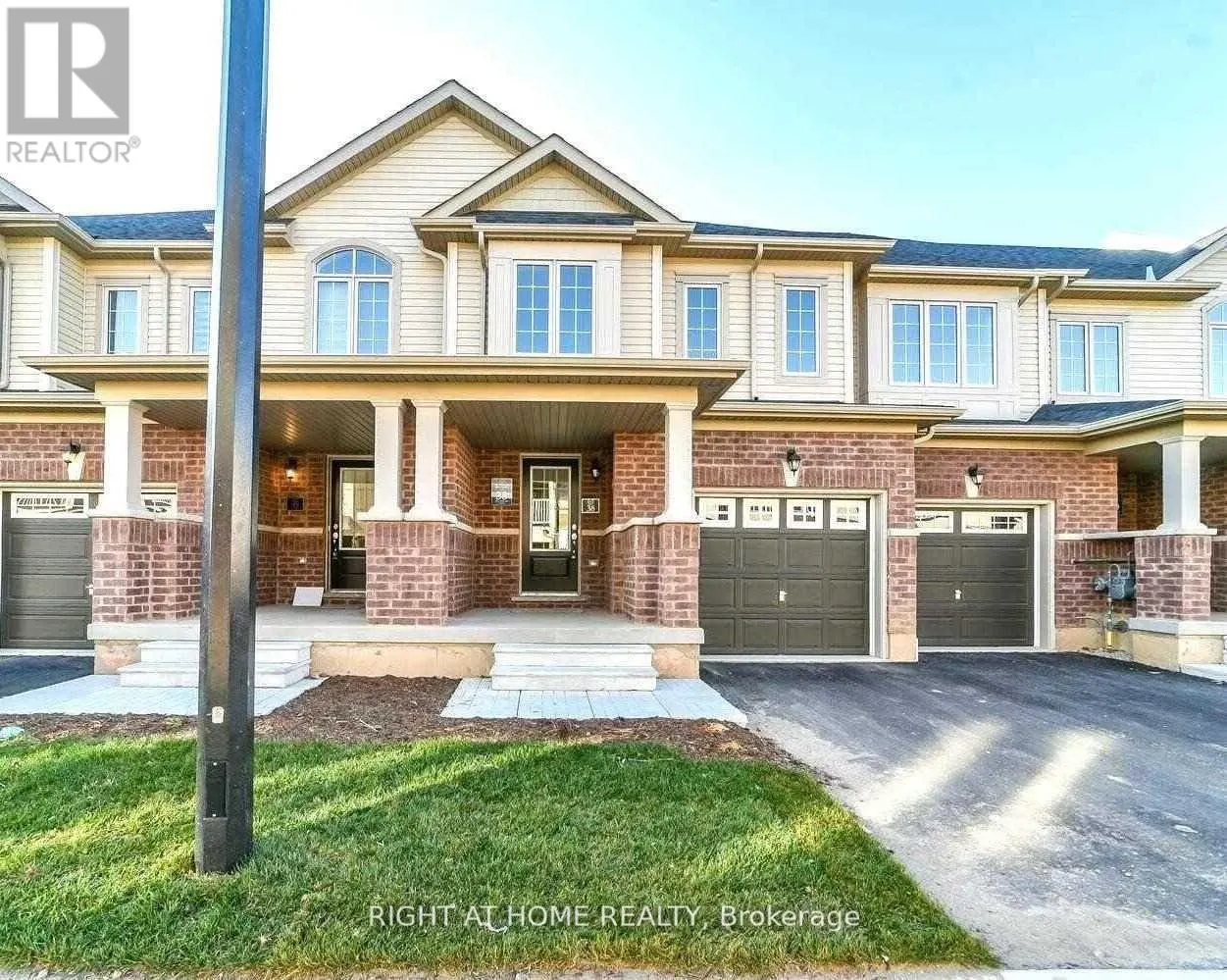 38 - 755 LINDEN DRIVE