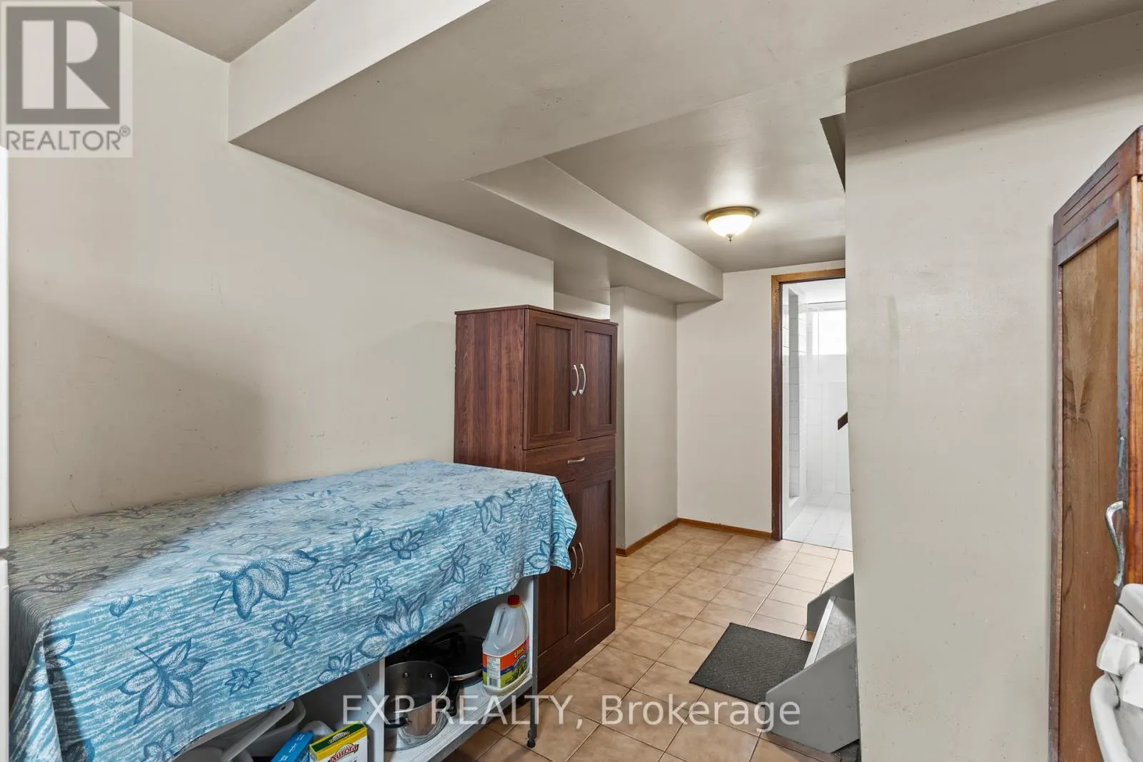 477 EAST 38TH STREET