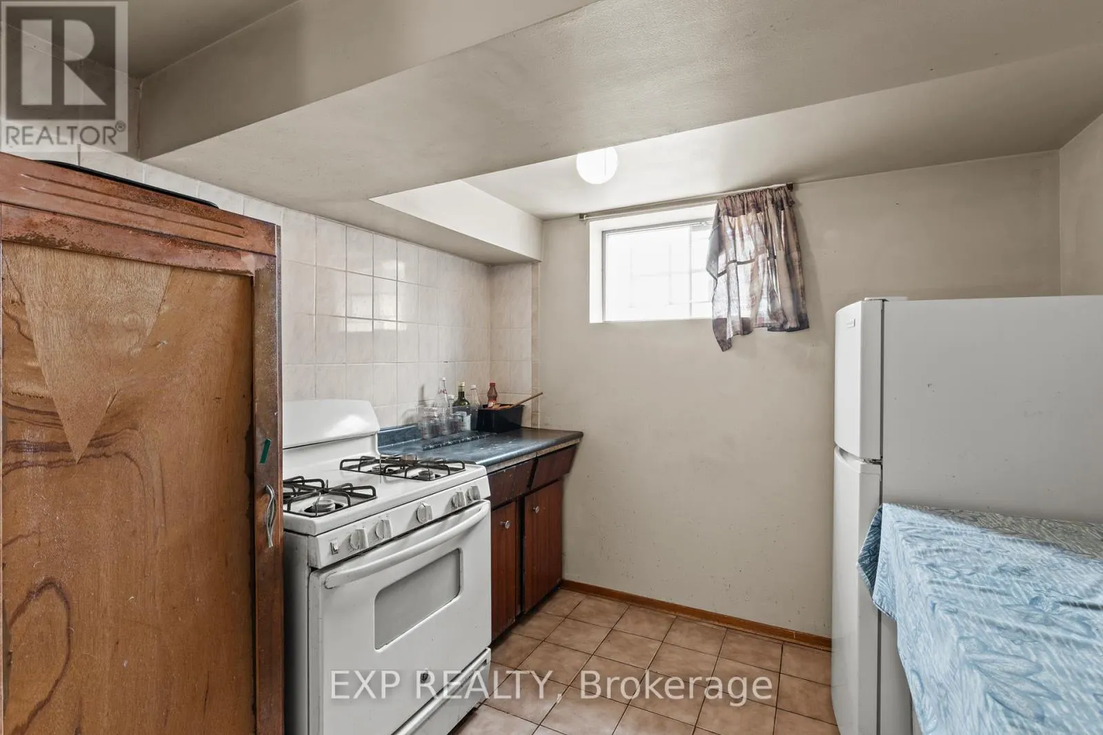 477 EAST 38TH STREET