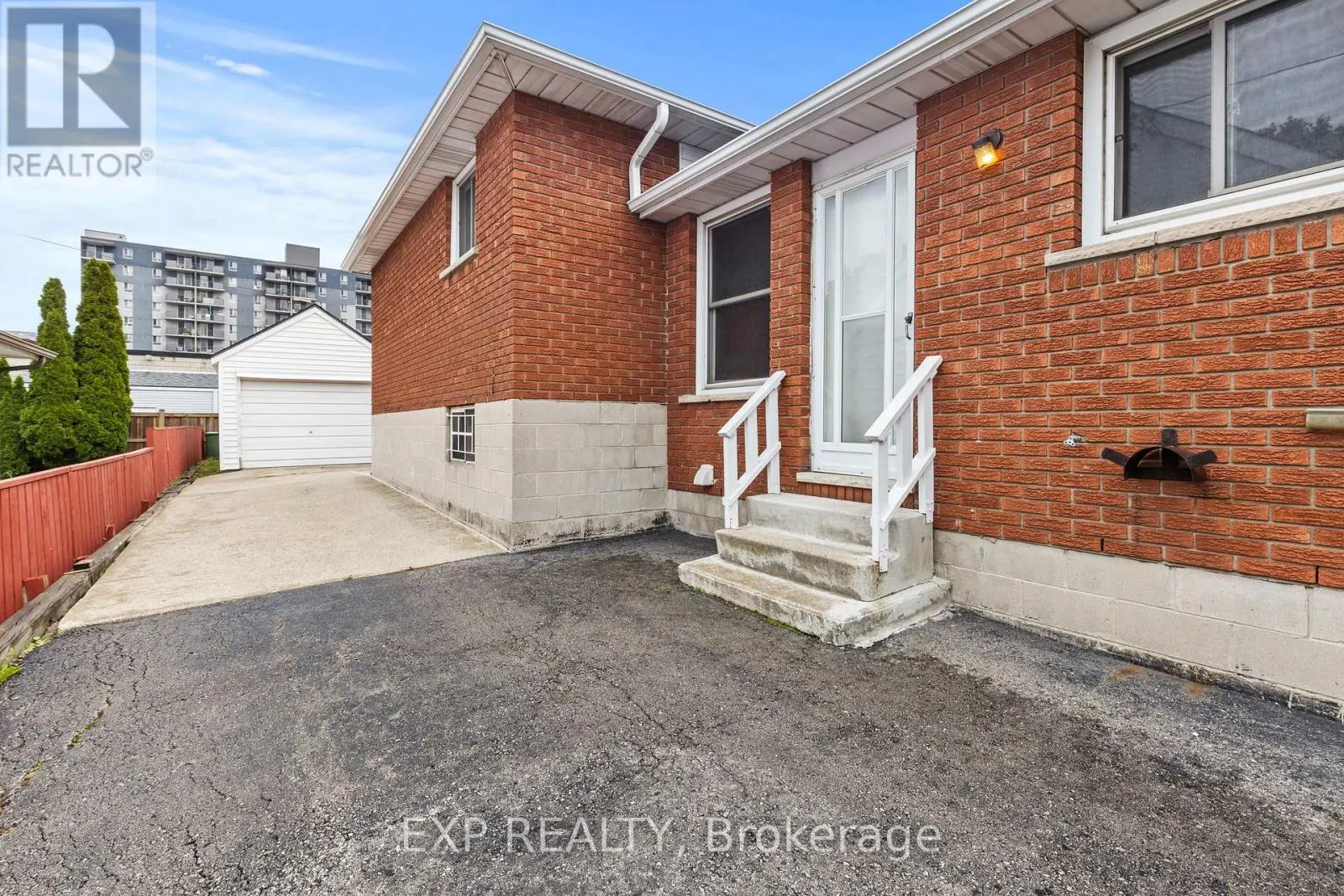 477 EAST 38TH STREET