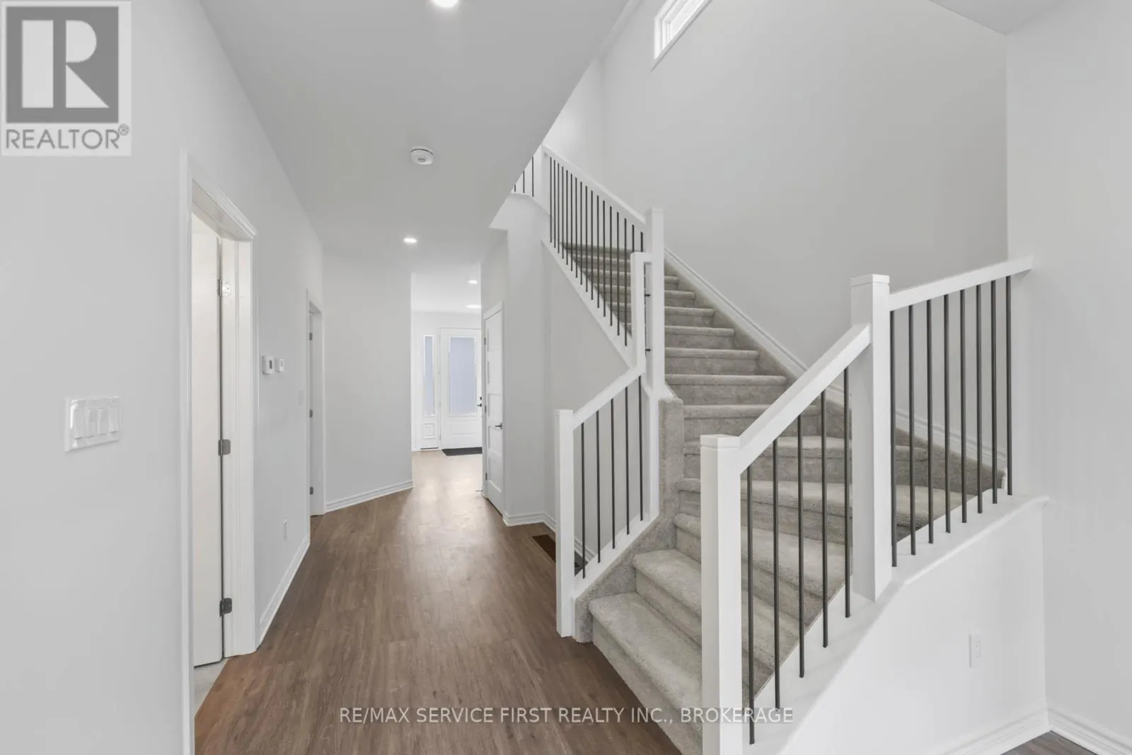 E71 - 1325 TURNBULL WAY, #E71