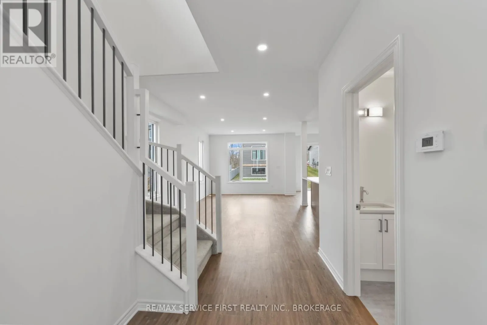 E71 - 1325 TURNBULL WAY, #E71