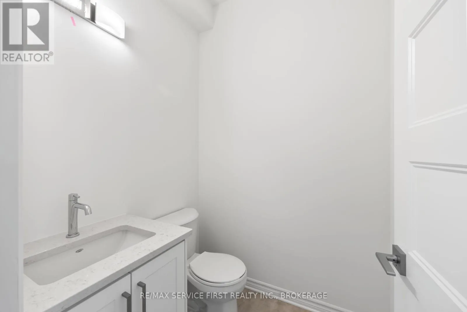 E71 - 1325 TURNBULL WAY, #E71