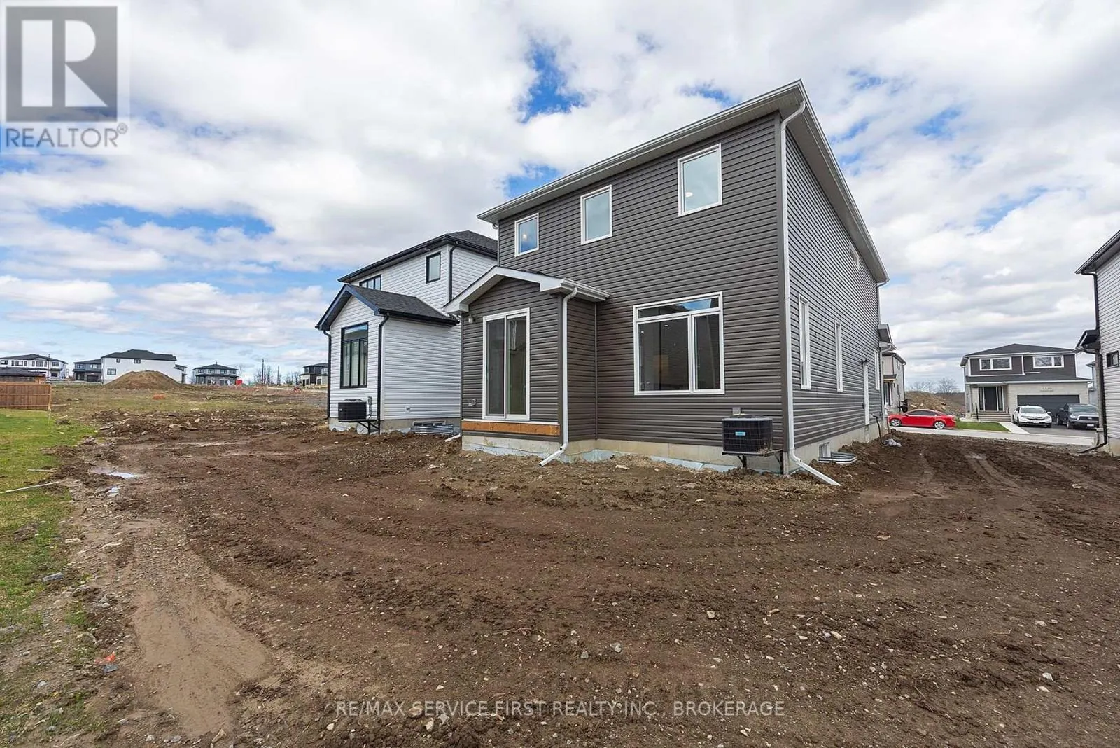 E71 - 1325 TURNBULL WAY, #E71