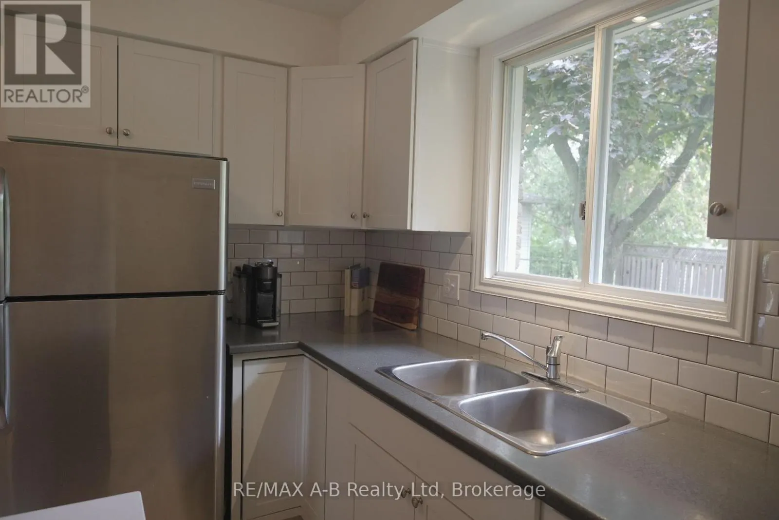 A - 175 VERMONT STREET, #A