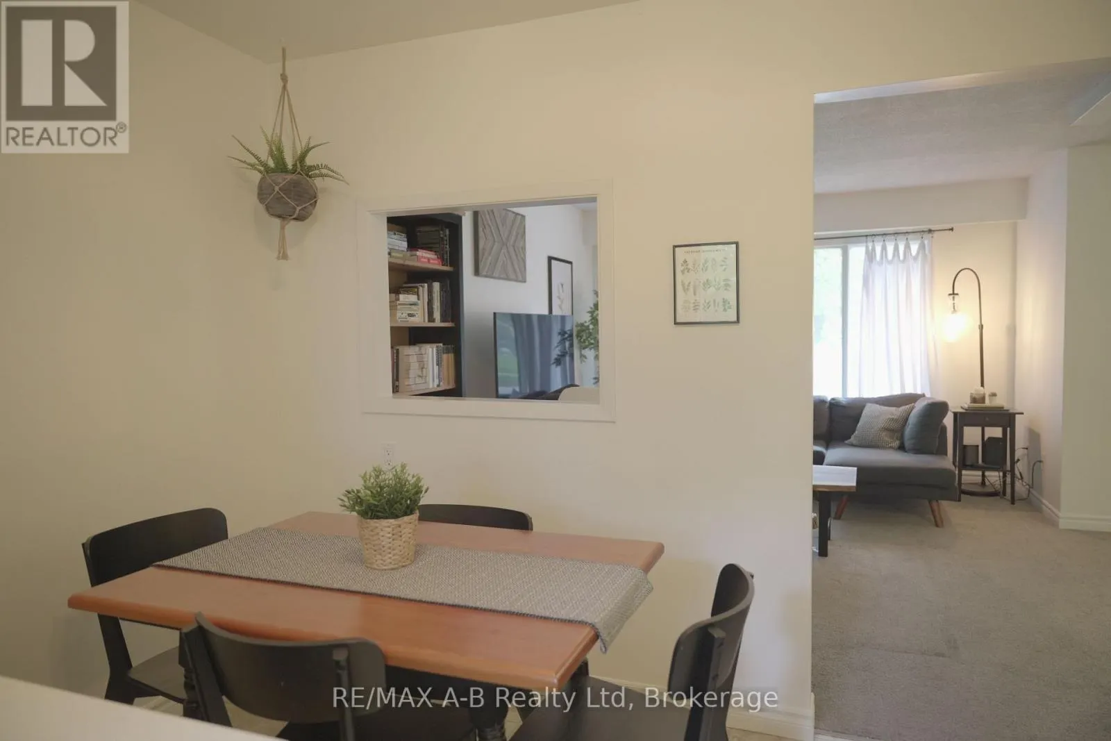 A - 175 VERMONT STREET, #A