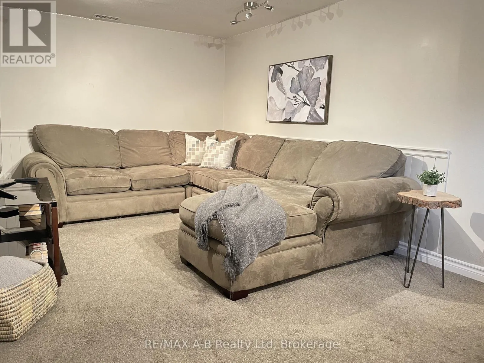 A - 175 VERMONT STREET, #A