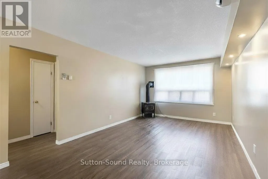 4 - 619 GREY STREET, #4