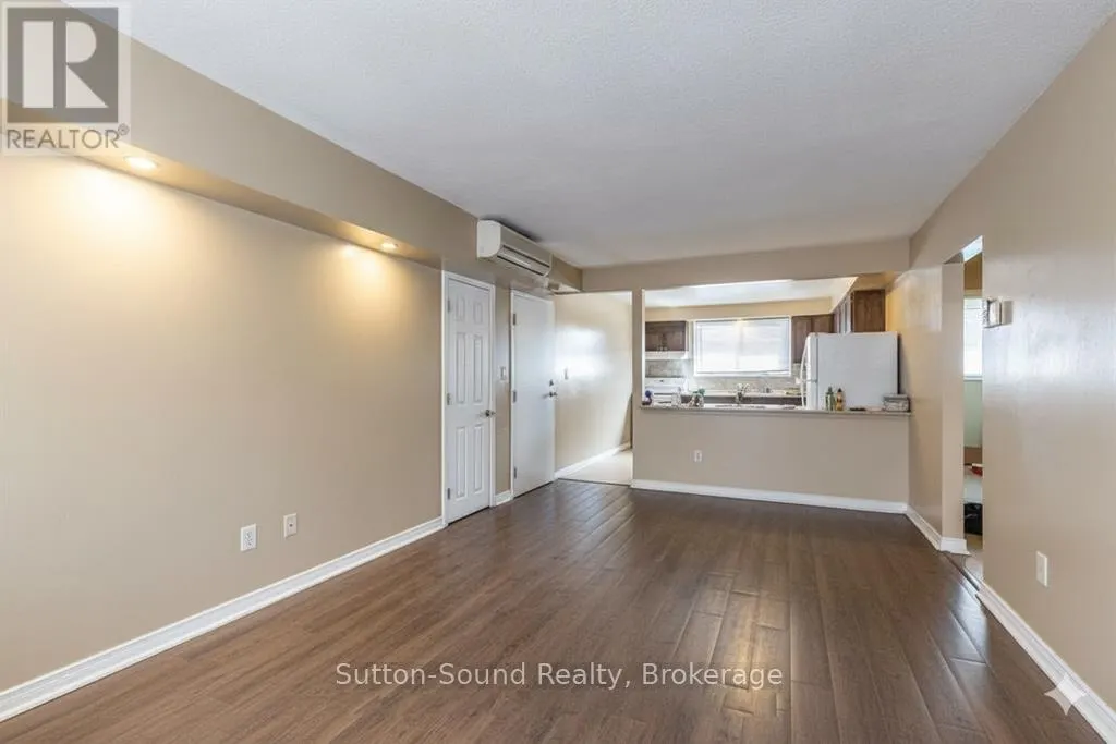 4 - 619 GREY STREET, #4