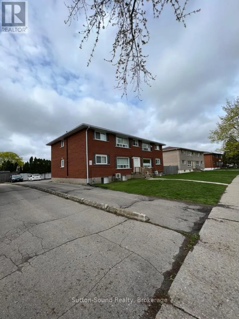 4 - 619 GREY STREET, #4