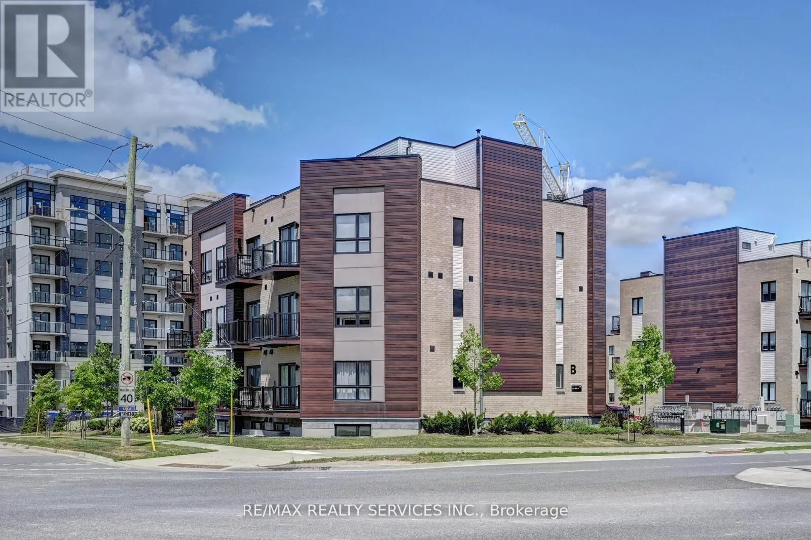 B9 - 10 PALACE STREET