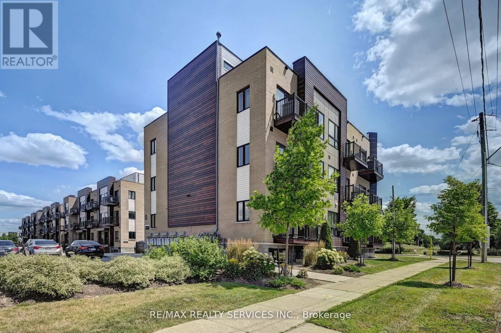 B9 - 10 PALACE STREET