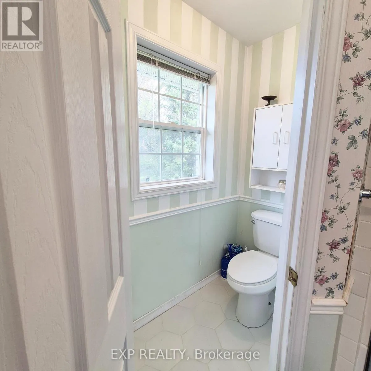 700 BARCOVAN BEACH ROAD