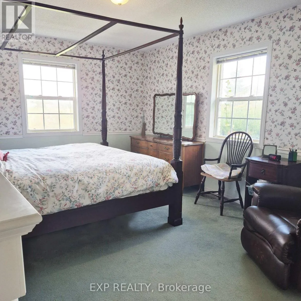 700 BARCOVAN BEACH ROAD