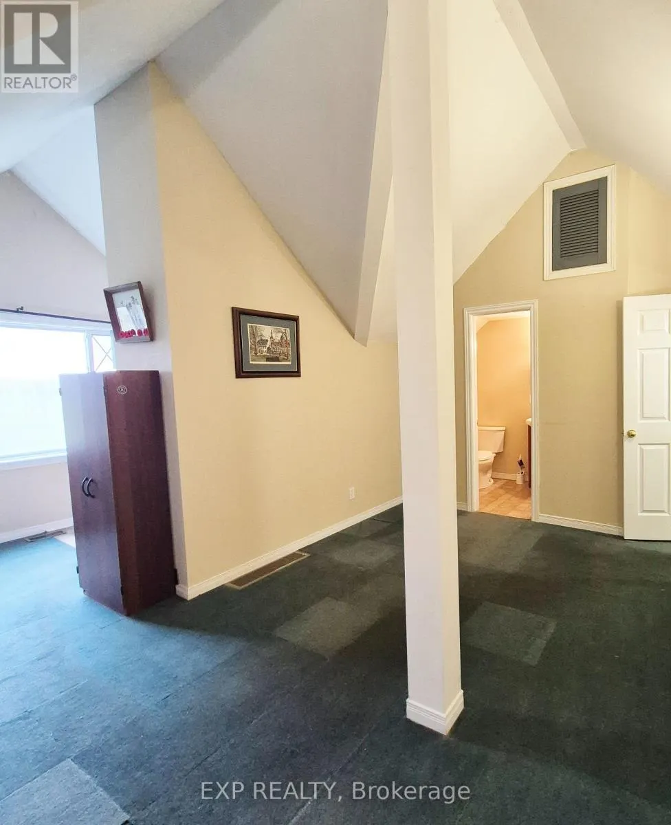 700 BARCOVAN BEACH ROAD