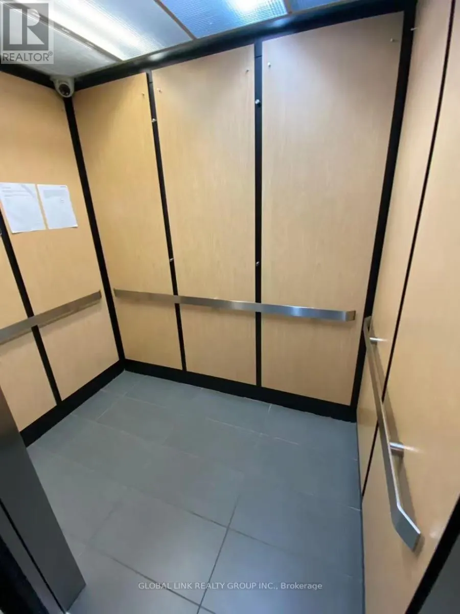 701 - 321 SPRUCE STREET