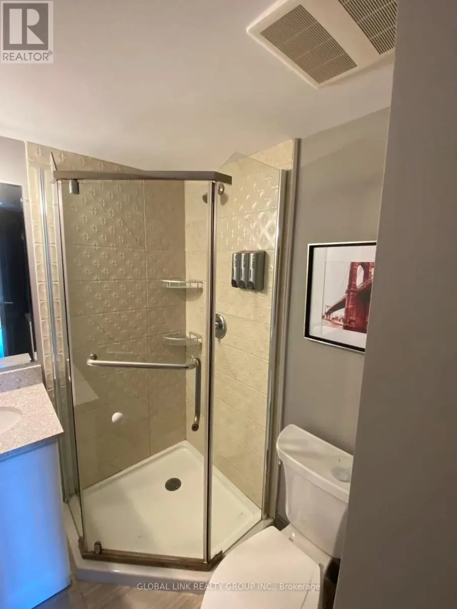 701 - 321 SPRUCE STREET