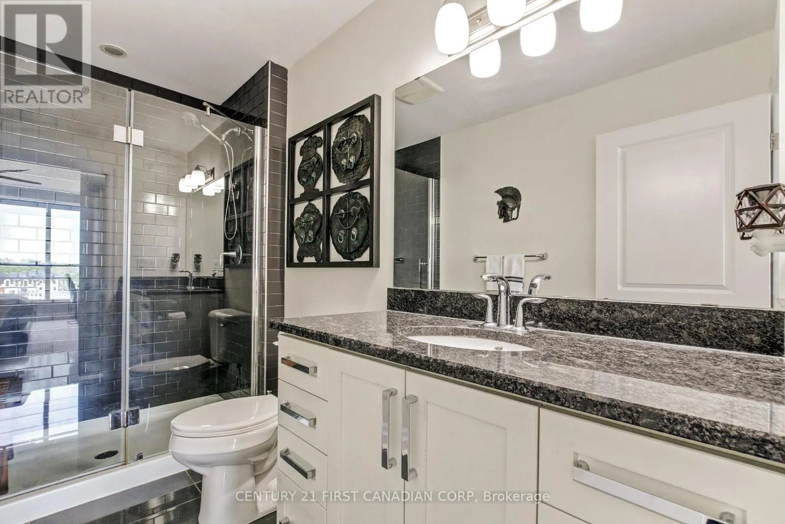 512 - 240 VILLAGEWALK BOULEVARD, #512