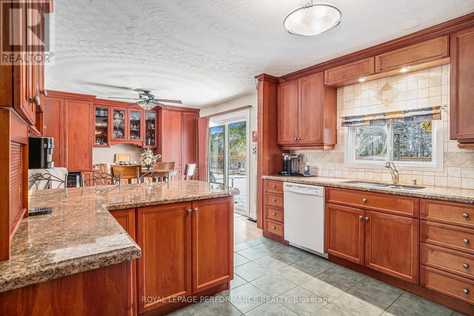 1430 NOTRE DAME STREET