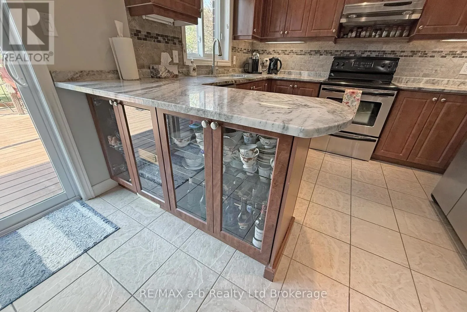 501 TATHAM BOULEVARD