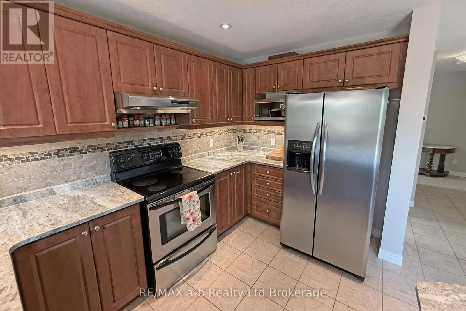 501 TATHAM BOULEVARD