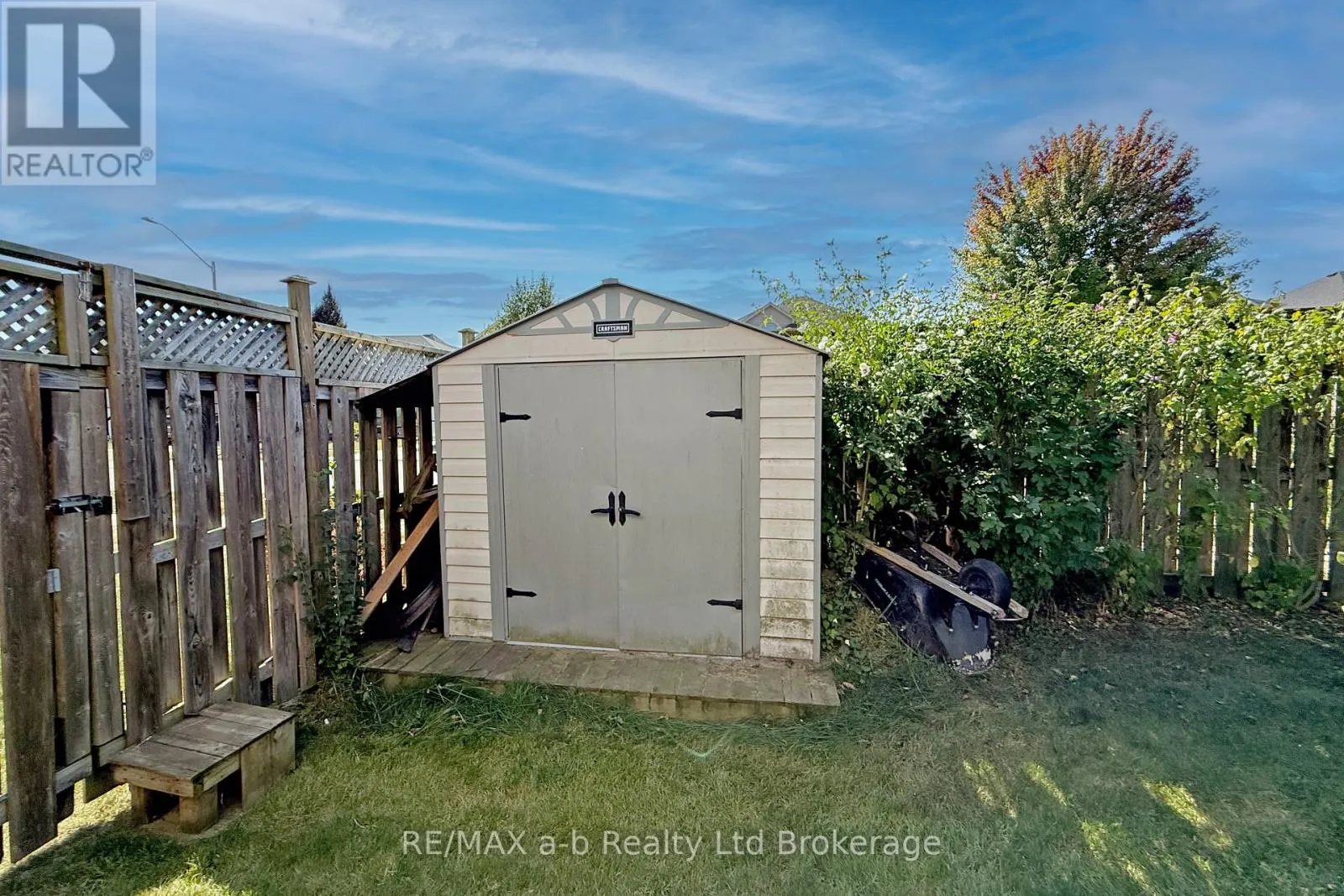 501 TATHAM BOULEVARD