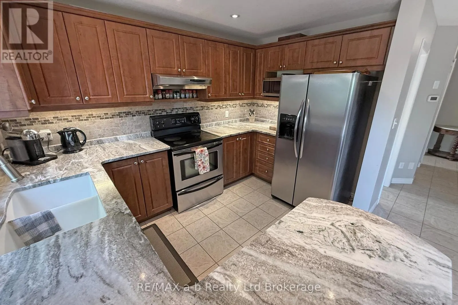 501 TATHAM BOULEVARD