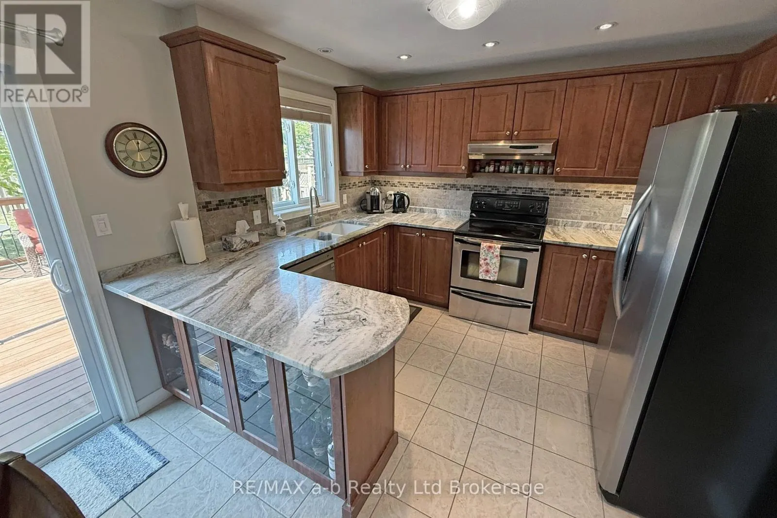 501 TATHAM BOULEVARD