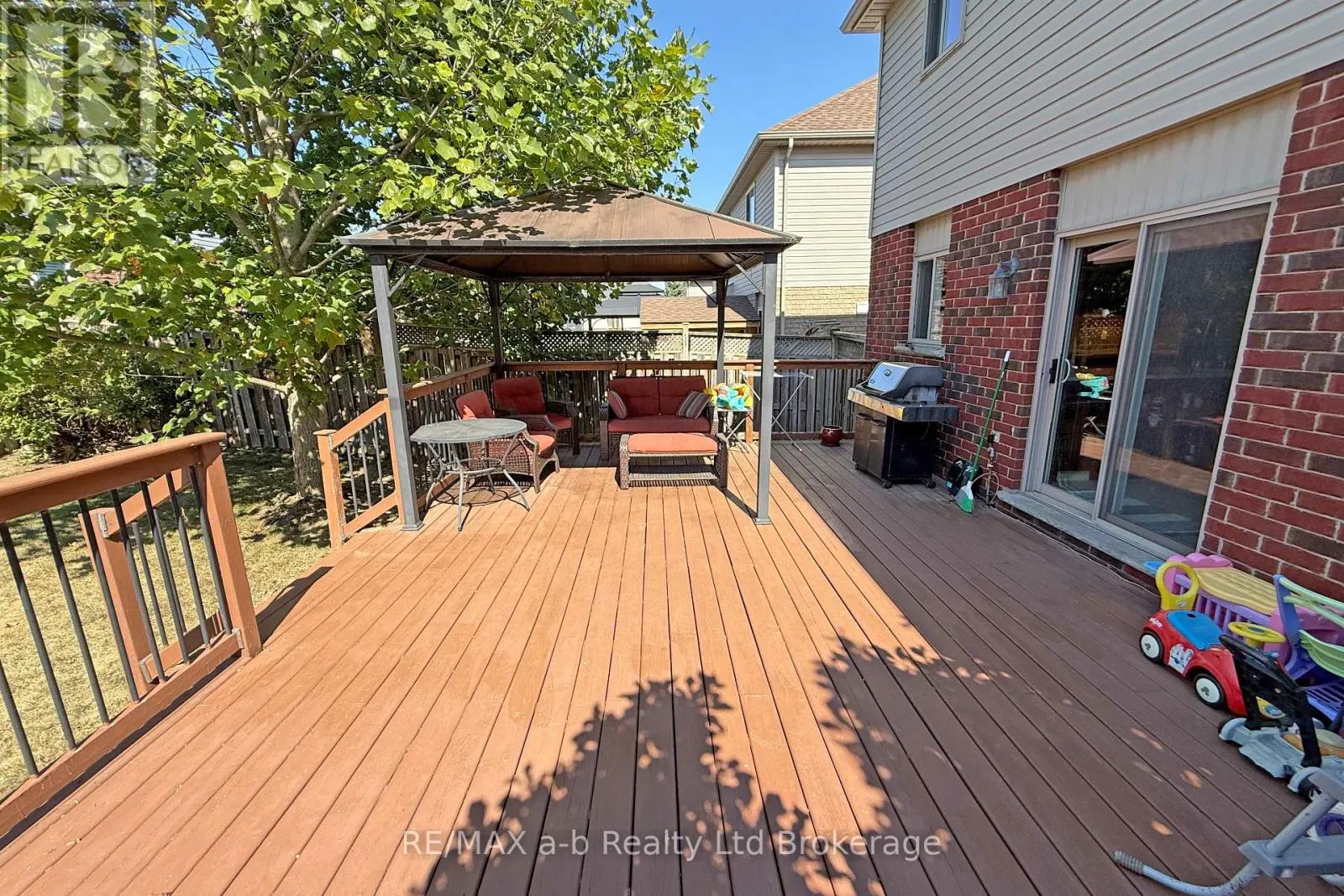 501 TATHAM BOULEVARD