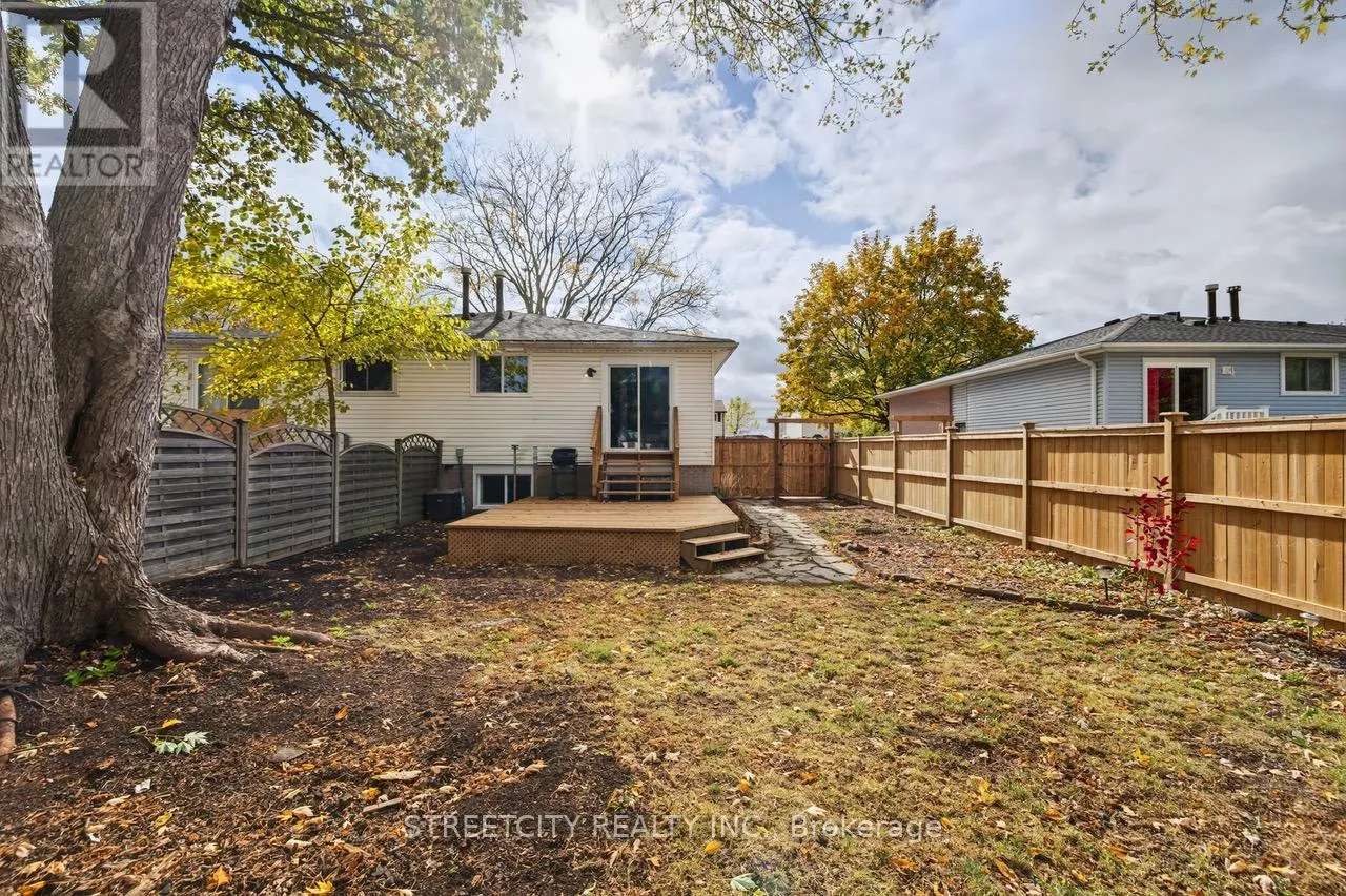 1128 OVERLEA CRESCENT