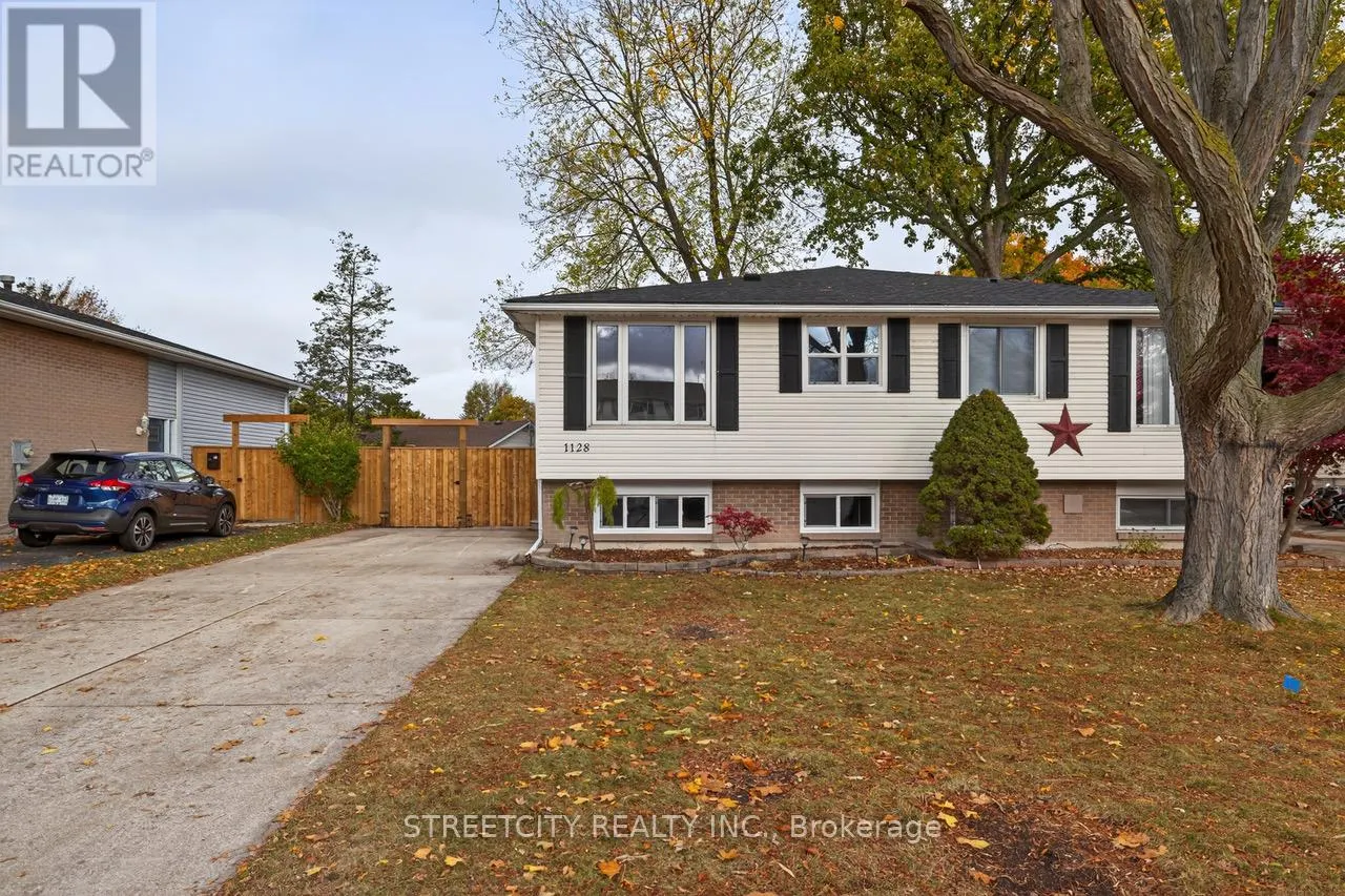 1128 OVERLEA CRESCENT