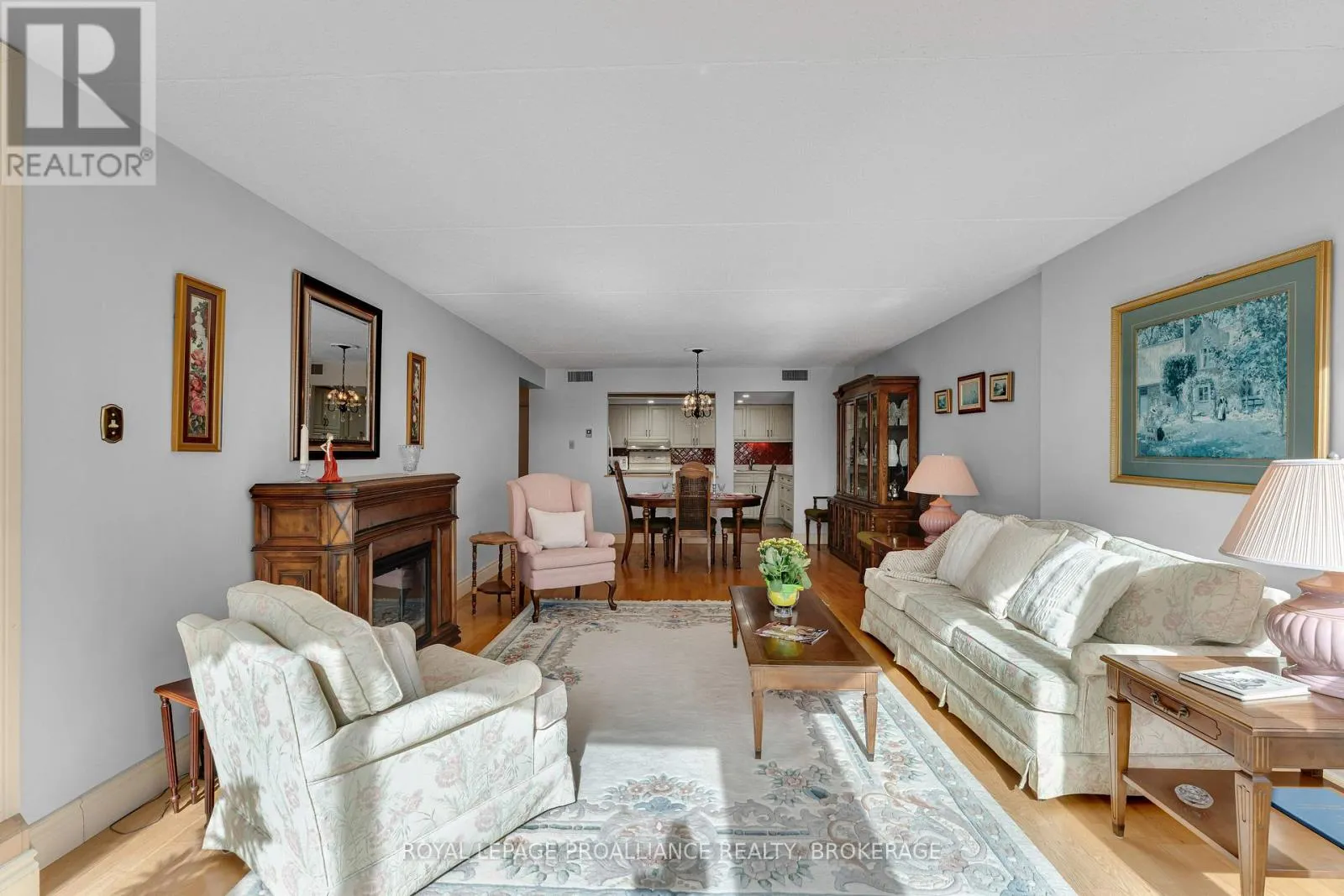 302 - 50 MARKET STREET, #302