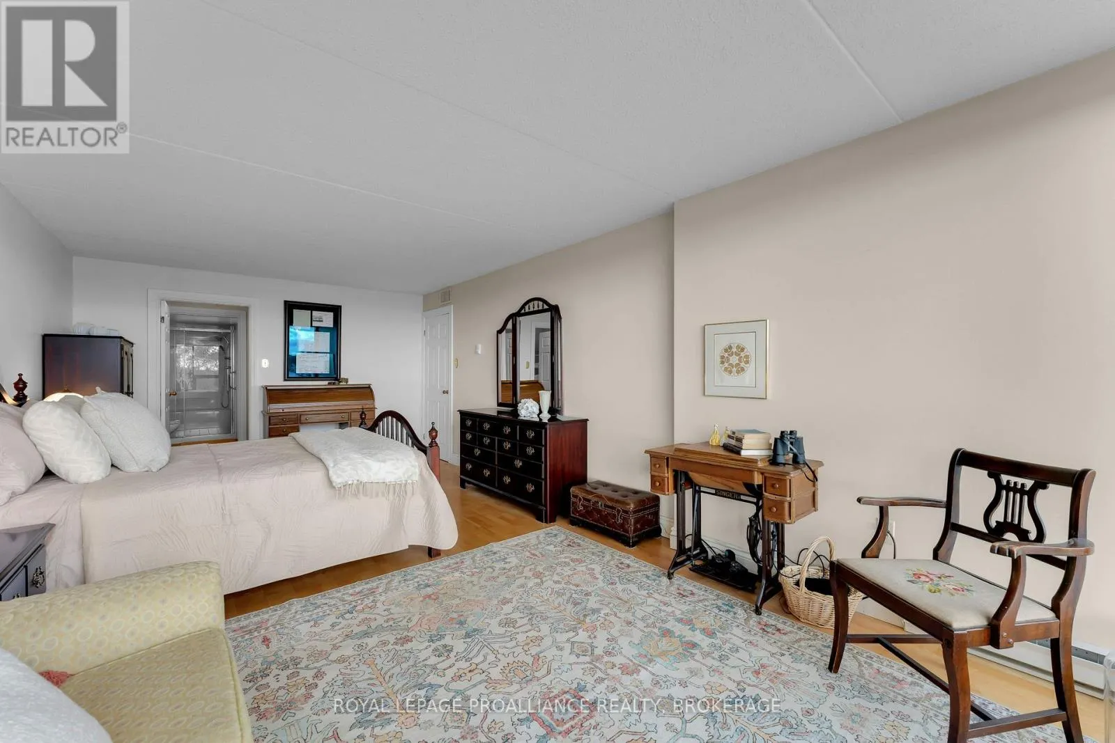 302 - 50 MARKET STREET, #302