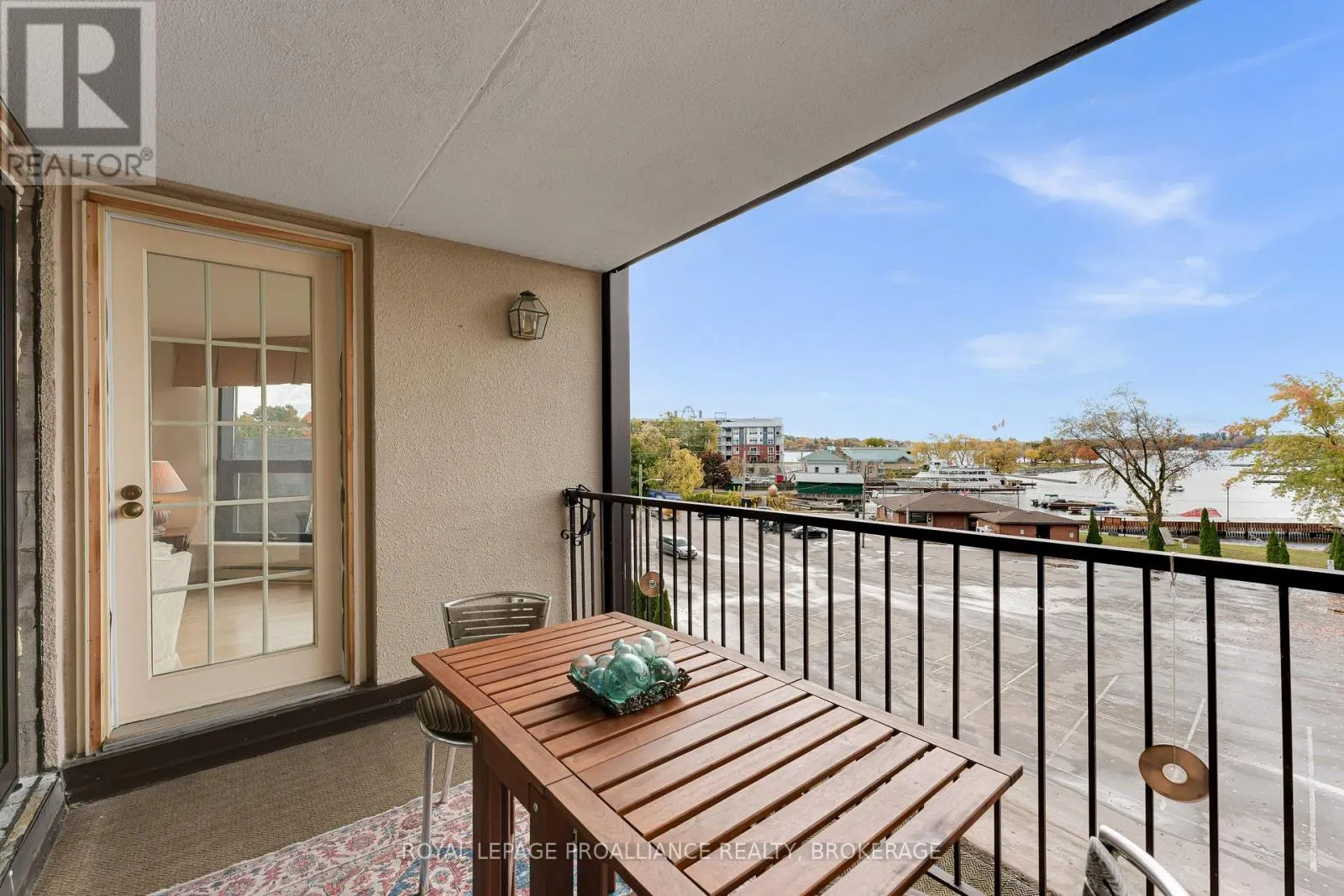 302 - 50 MARKET STREET, #302