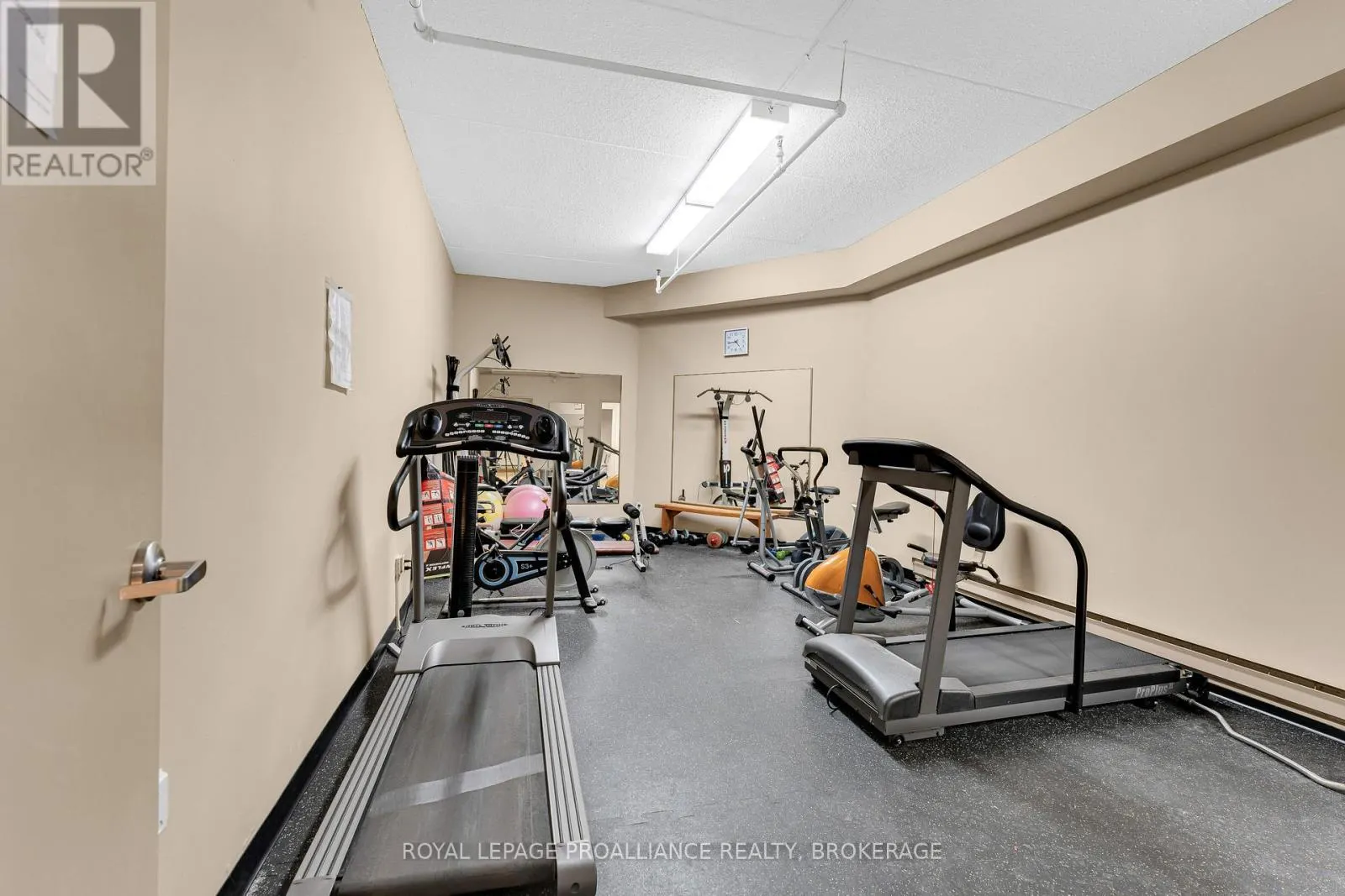 302 - 50 MARKET STREET, #302