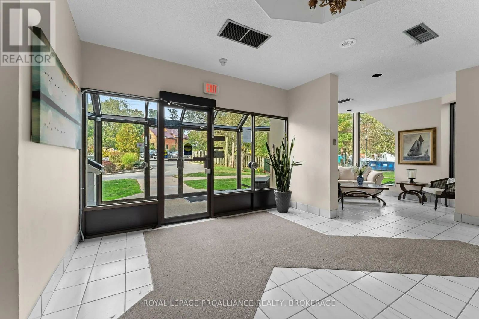 302 - 50 MARKET STREET, #302