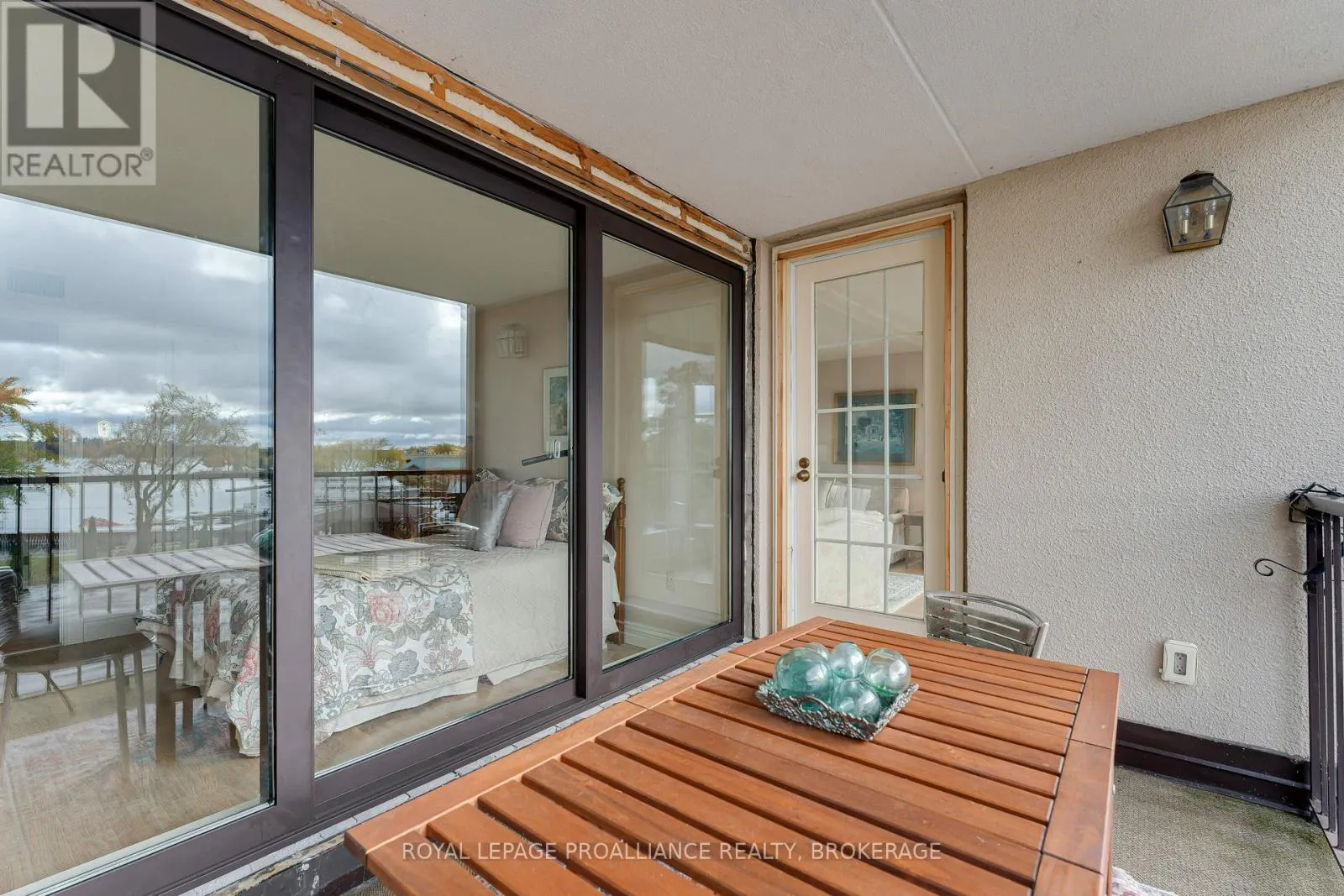 302 - 50 MARKET STREET, #302