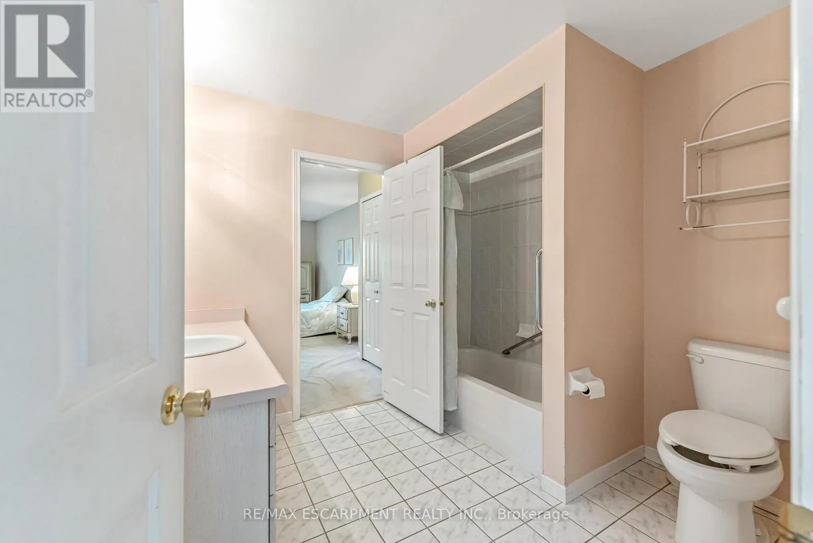 17 - 25 KITTY MURRAY LANE