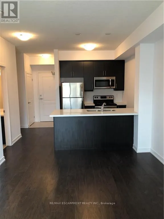 219 - 125 SHOREVIEW PLACE