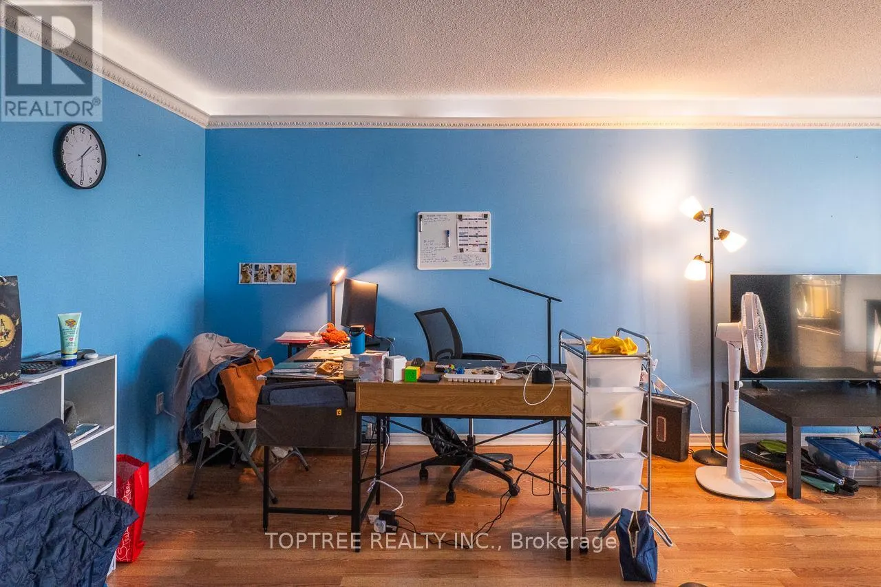 610 - 1600 ADELAIDE STREET N, #610