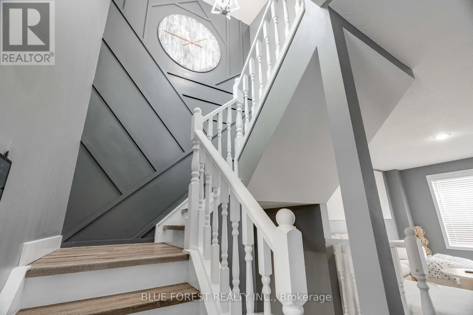 24 PEACH TREE BOULEVARD