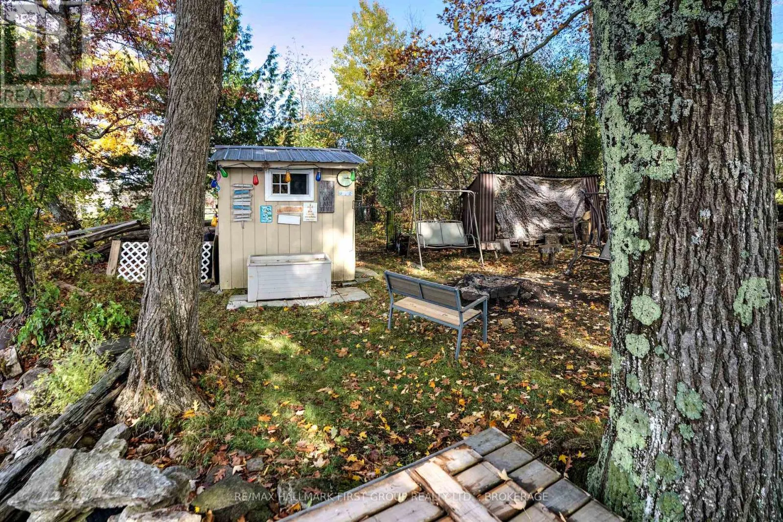 1208 NARROWS LOCK ROAD