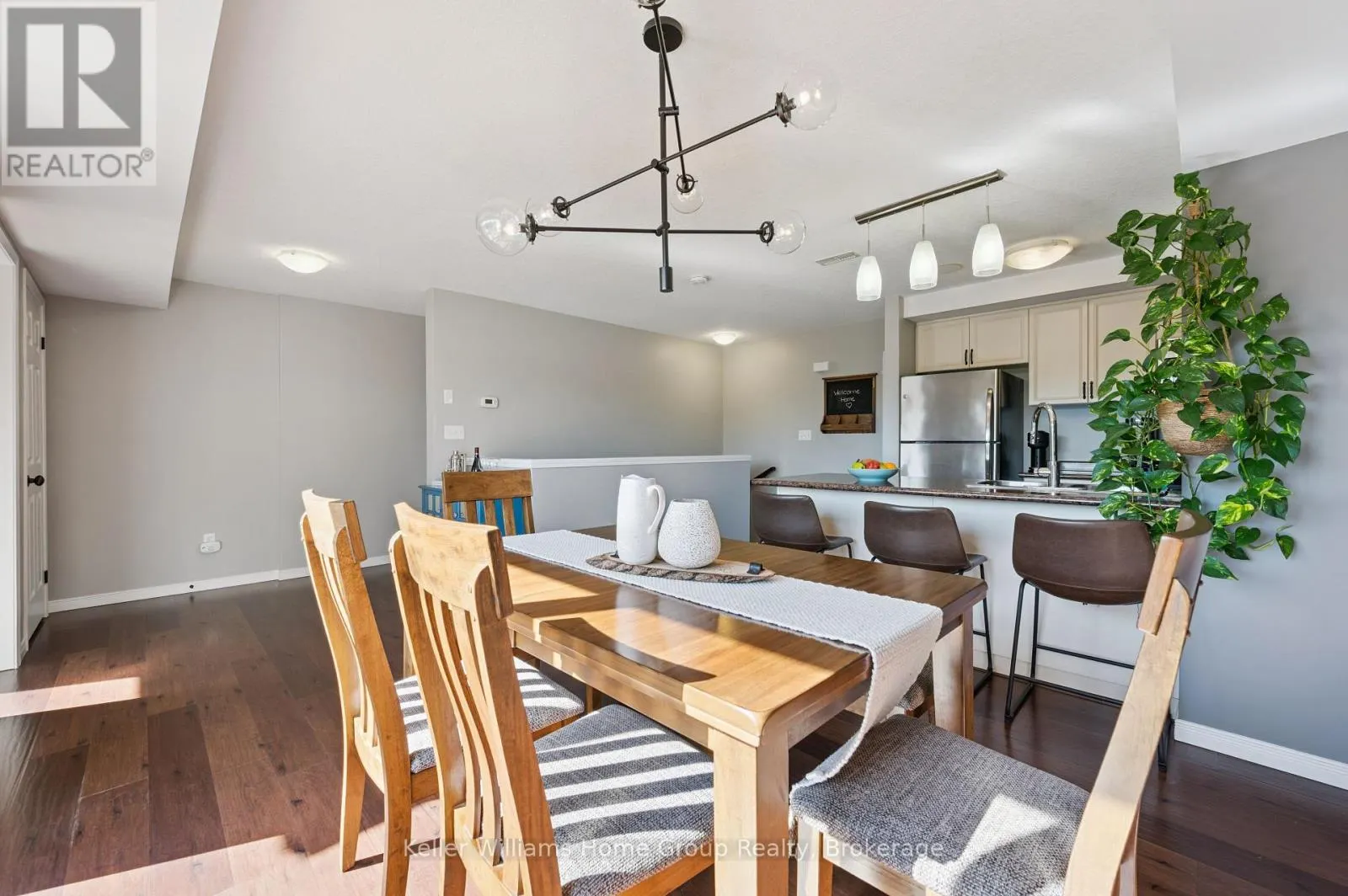 22 - 35 MOUNTFORD DRIVE, #22