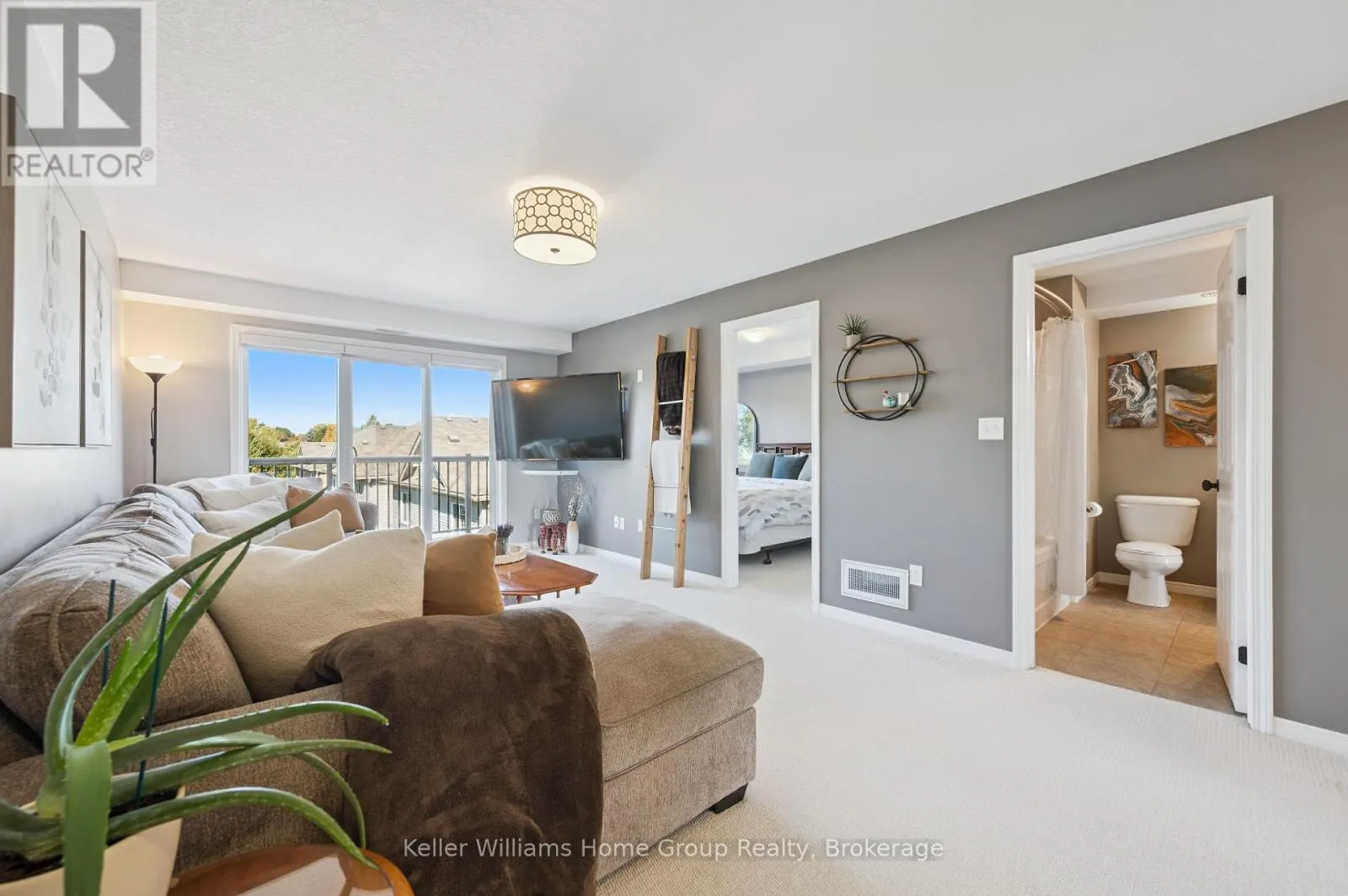 22 - 35 MOUNTFORD DRIVE, #22