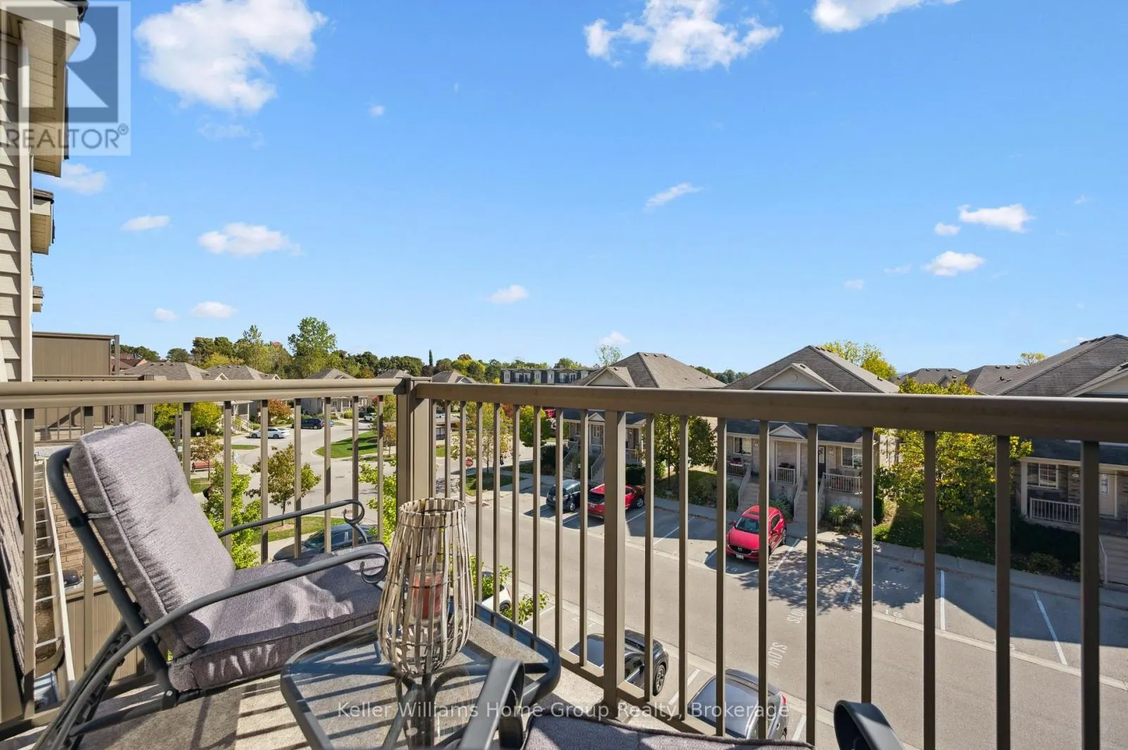 22 - 35 MOUNTFORD DRIVE, #22