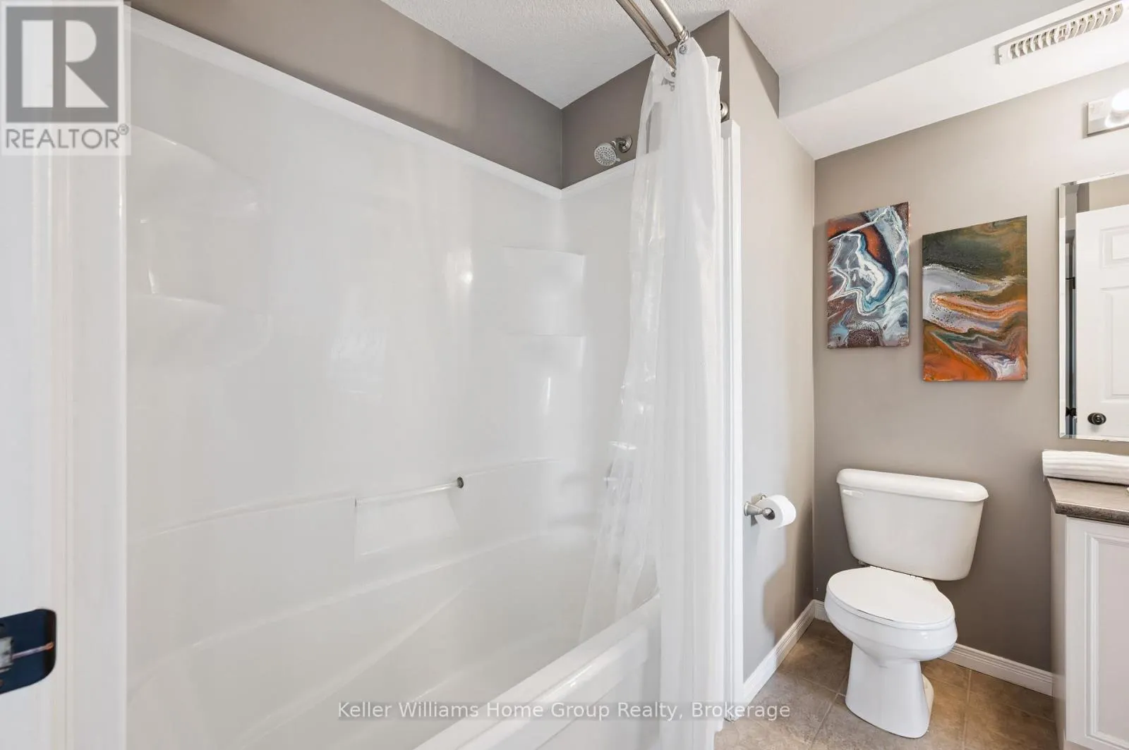 22 - 35 MOUNTFORD DRIVE, #22