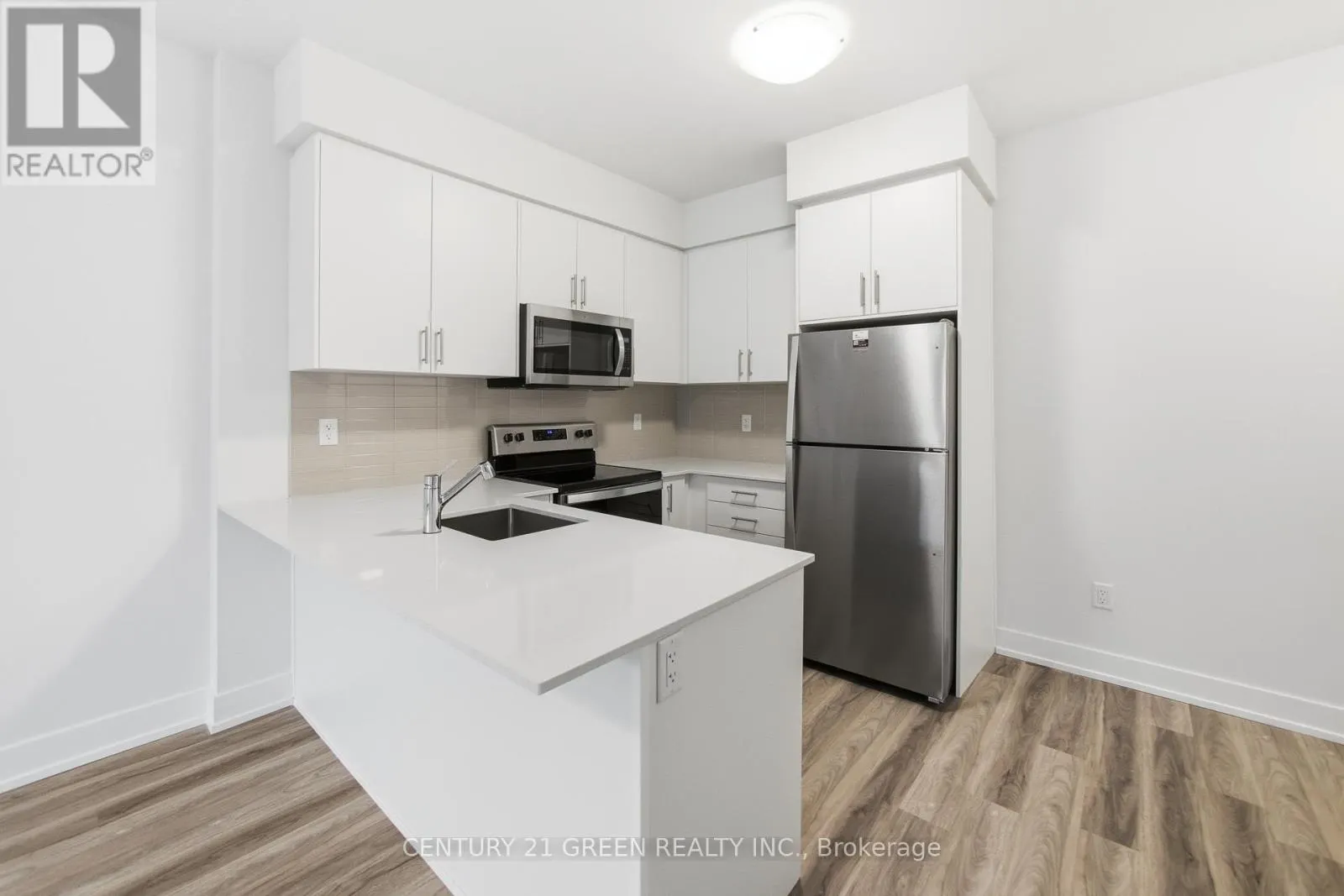 210 - 1100 LACKNER PLACE