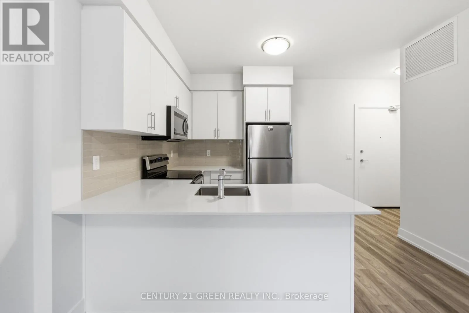 210 - 1100 LACKNER PLACE